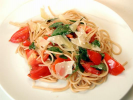 Pasta with Basil and Tomatoes